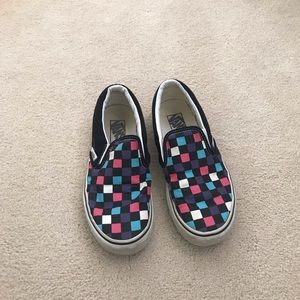 Vans off the wall slide on sneakers